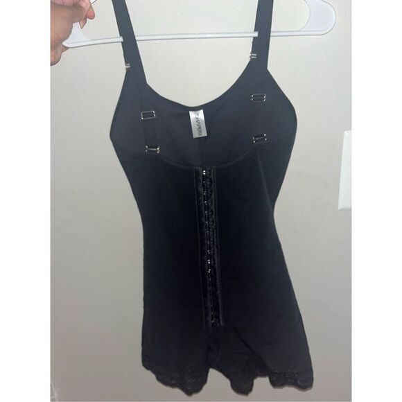 Shape RX Bodysuit  - Picture 1 of 3